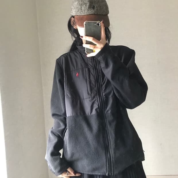 폴로 블랙 검빨 후리스