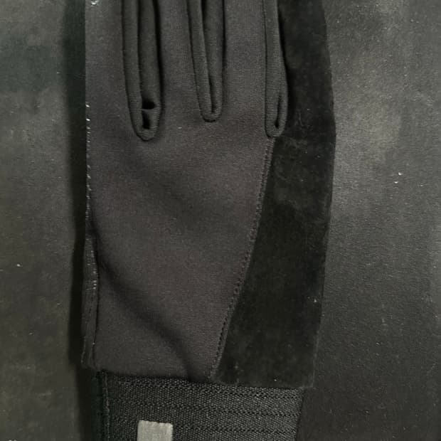 구매) 엑슬림 장갑 오른쪽 구해봅니다