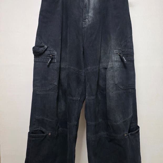 발렌시아가 와이드 데님 바지 국내매장판