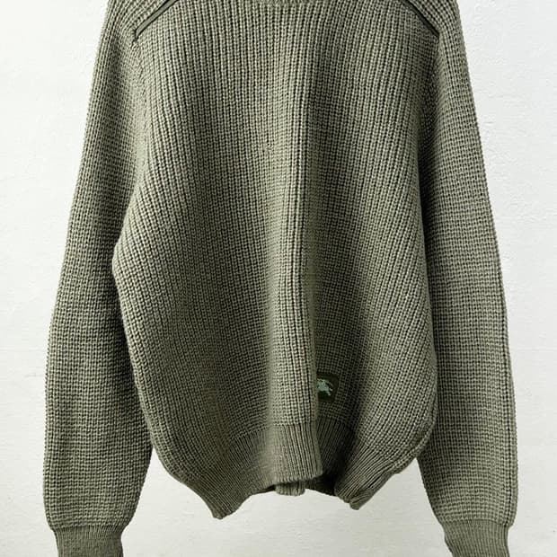 Burberry knit