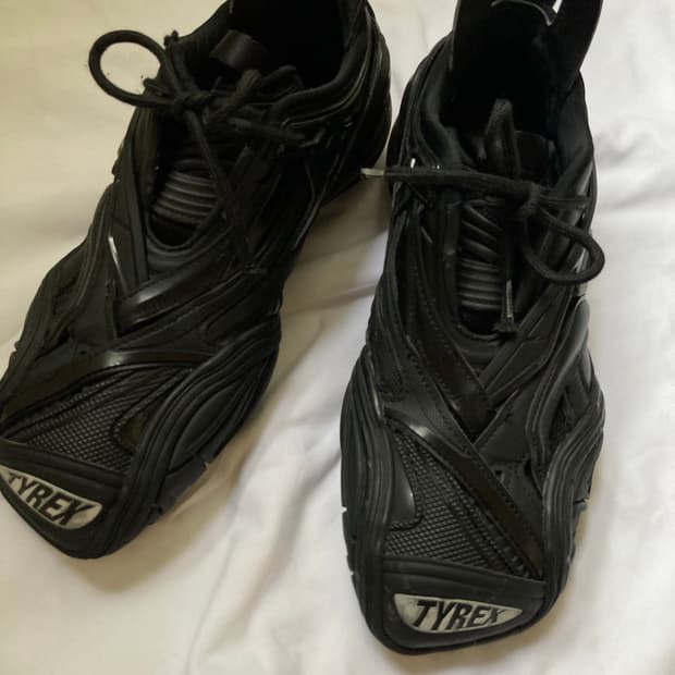 balenciaga sneakers black