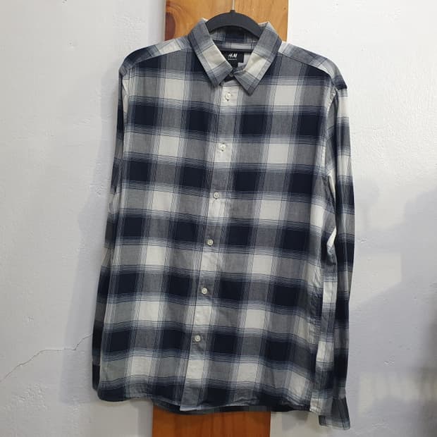 H&M 긴팔 카라 셔츠(95)