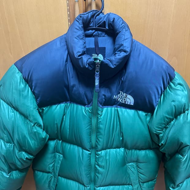 노스페이스 눕시 개코그린 패딩