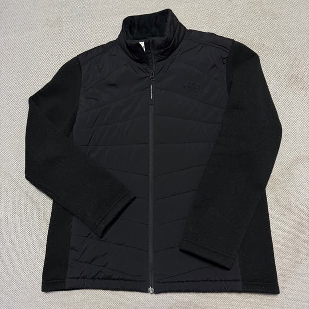 노스페이스 V-motion 니트 경량패딩