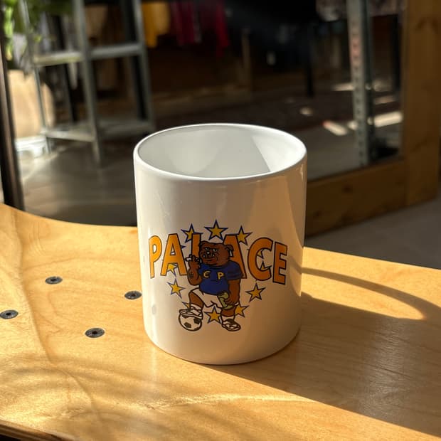 PALACE 불독 머그컵