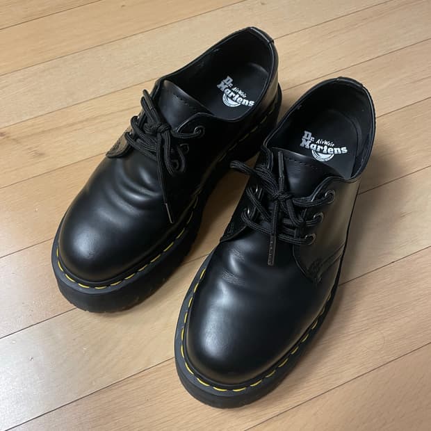 닥터마틴 1461 쿼드 블랙 uk7