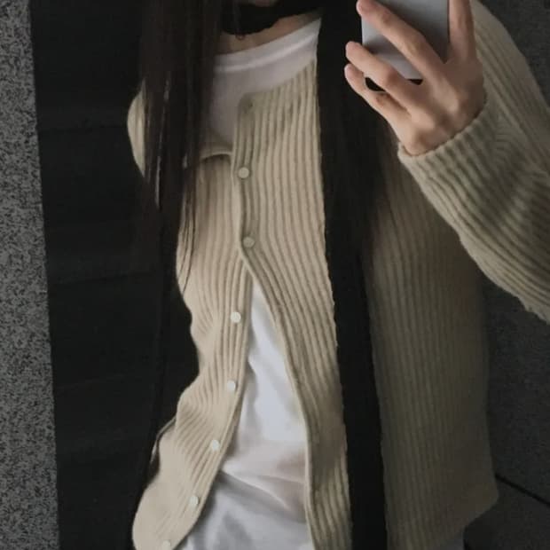 칙스 컴팩트 니트 가디건 베이지 골지 스웨터 chicks