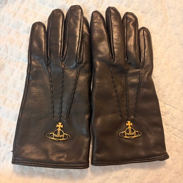 비비안웨스트우드 가죽장갑 캐시미어