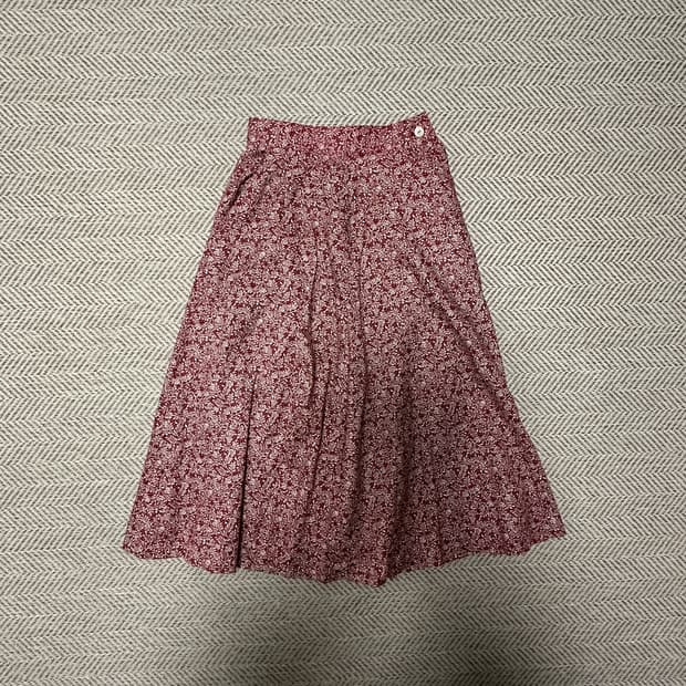 BURBERRY skirt