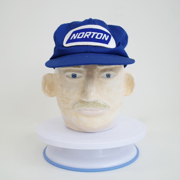 8-90's Norton Abrasive Cap