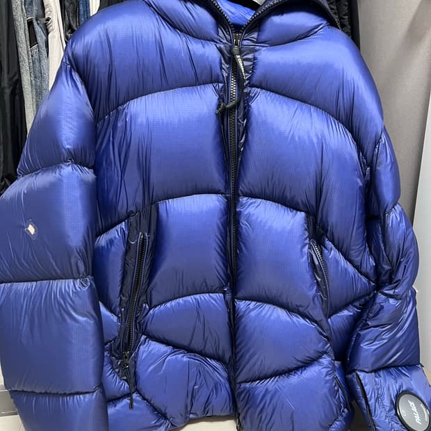 Cp컴퍼니 x 팔라스 dd쉘 xl size