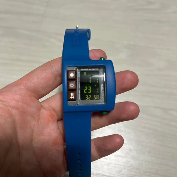 Cabane de zucca W621-4000 시계