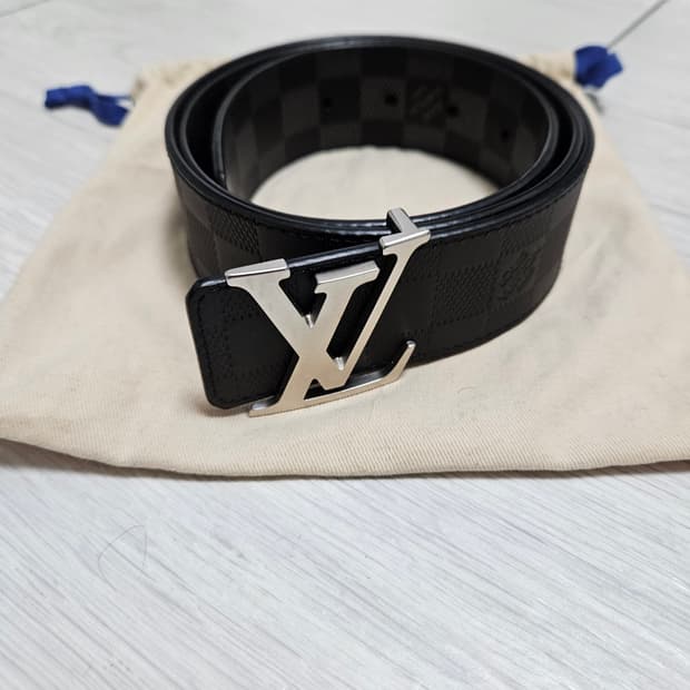 루이비통 리버서블 벨트