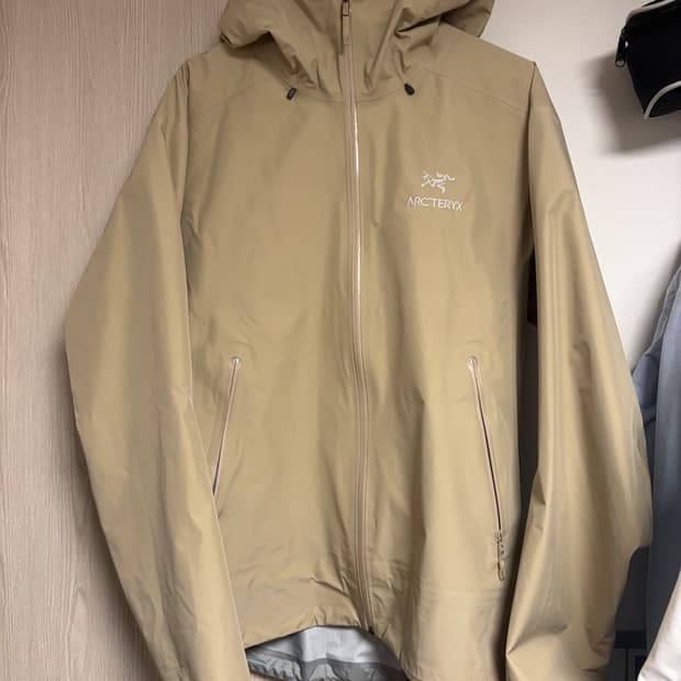 [XL] 23FW 아크테릭스 베타 LT 자켓 스모크 블러프