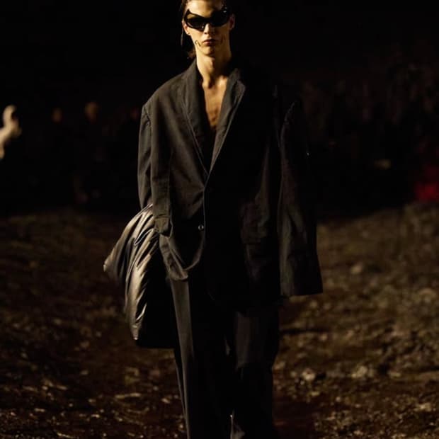 [XS] 발렌시아가 미니멀 카고 블랙