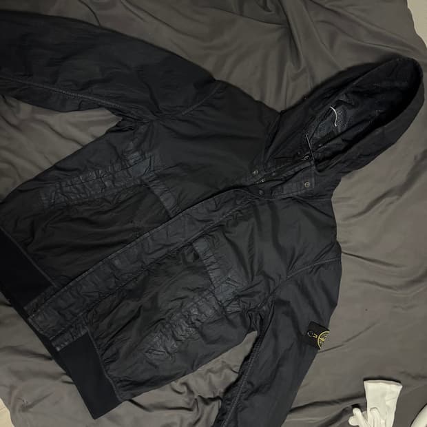 (정품) 스톤아일랜드 멤브라나 TC 바람막이 M