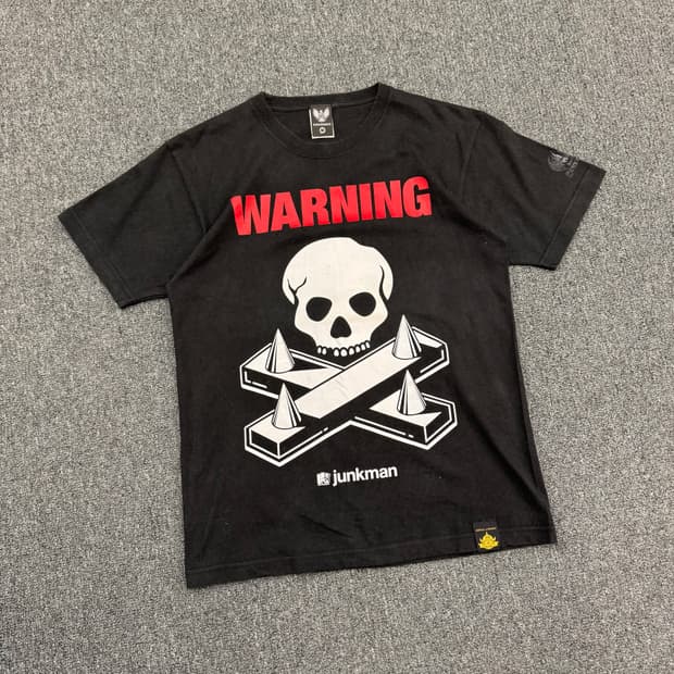 M)Kinnikuman 빈티지 Junkman 스컬 프린팅 반팔