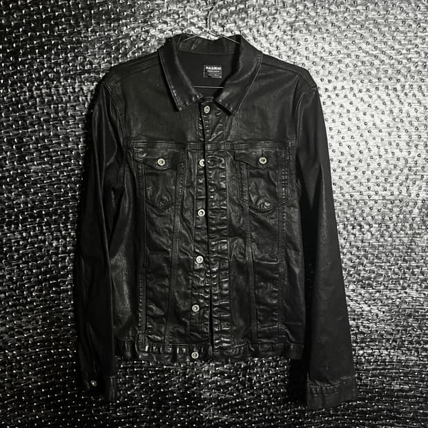 Pull & Bear 코팅자켓