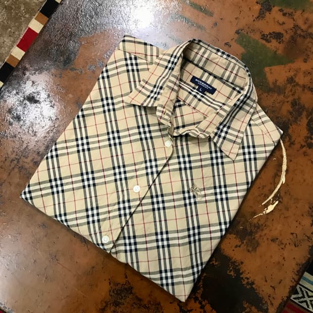 버버리 베이지 노바 체크 코튼 셔츠 여성 66 사이즈