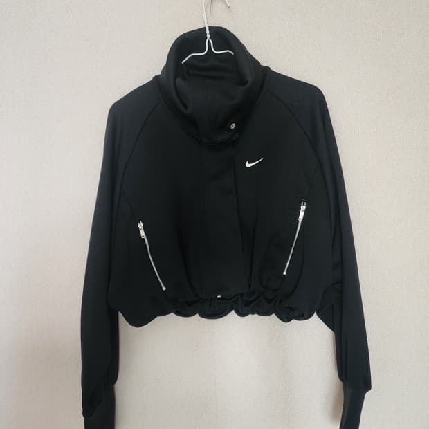 나이키 블랙 크롭 집업