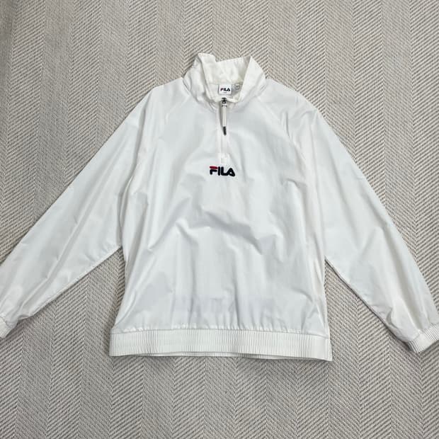 휠라 화이트 반집업 아노락 L