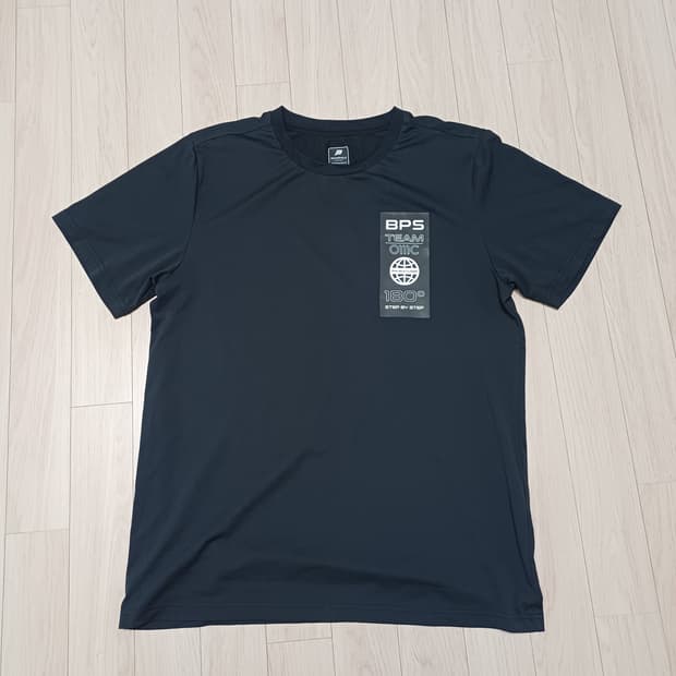 빈폴 라운드 반팔티 