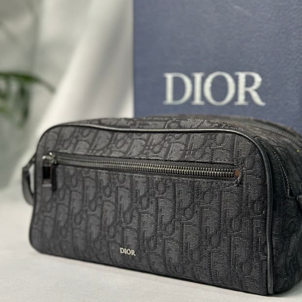 디올 오블리크 토일레트리 블랙 돕키트 