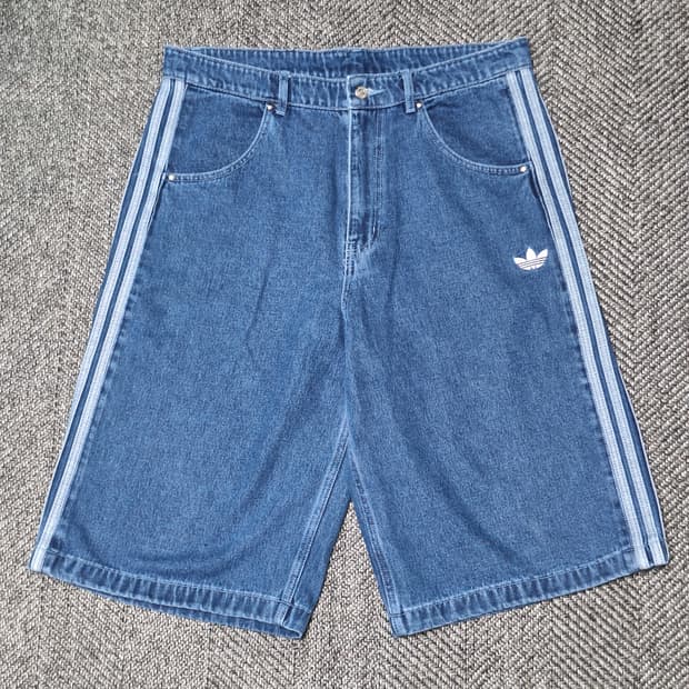 아디다스 데님 버뮤다팬츠