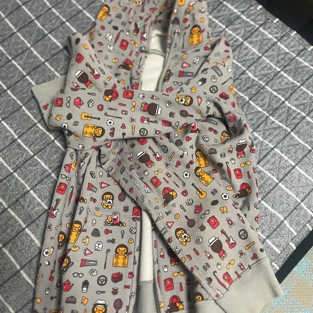 베이프 마일로 후드집업