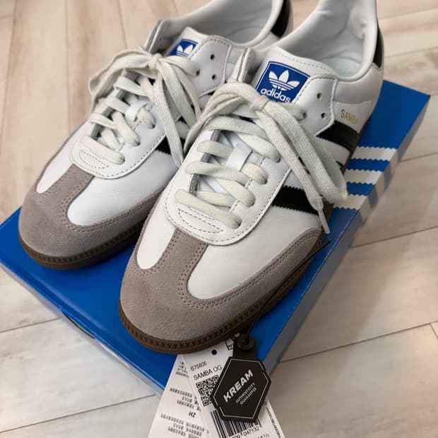 아디다스 삼바 화이트 285 판매합니다~.