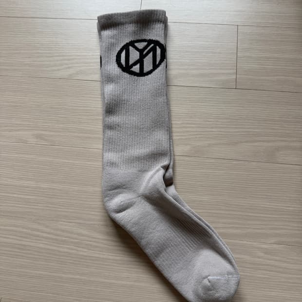 [새상품] 칸예 이지 고샤 양말 그레이 1팩