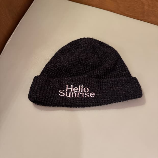 헬로선라이즈 비니