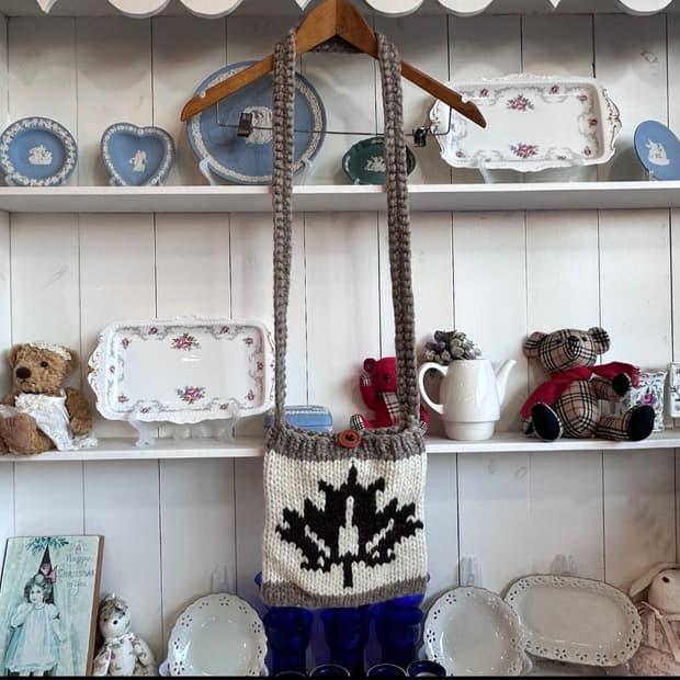 니트 메이플 크로스백