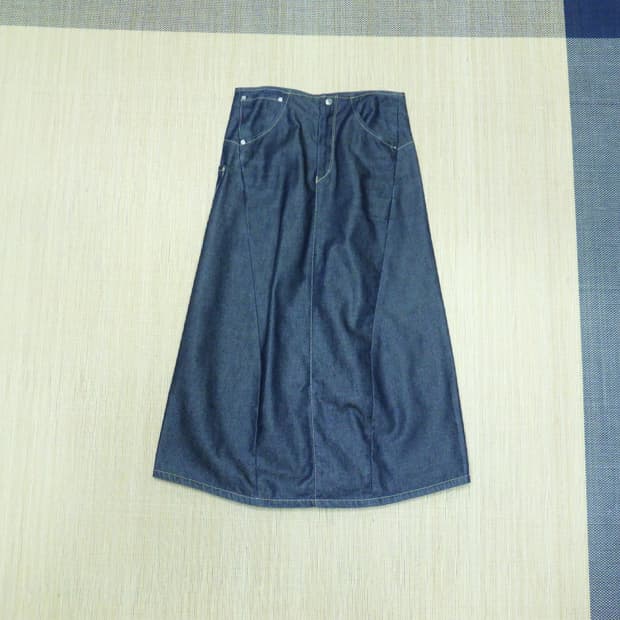(호칭80) Levis 리바이스 엔지니어드진 A라인 스커트