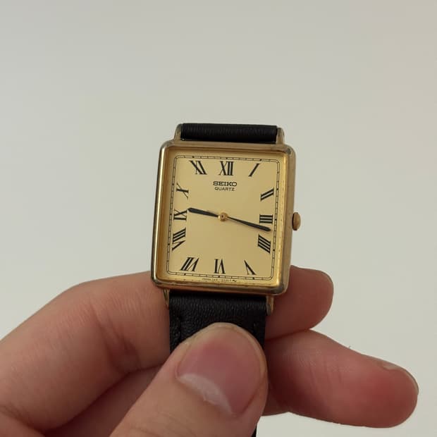 80s Chariot Roman Index Gold Tank Quartz