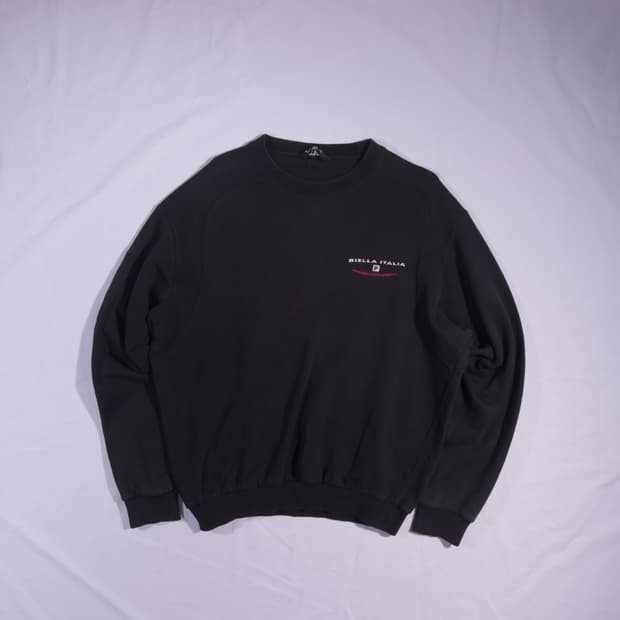 휠라 자수로고 맨투맨 B132