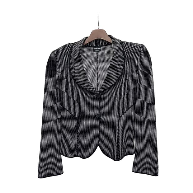 조르지오 아르마니 크롭 자켓 자수 패턴 커브 카라넥 파이핑 디테일 블랙