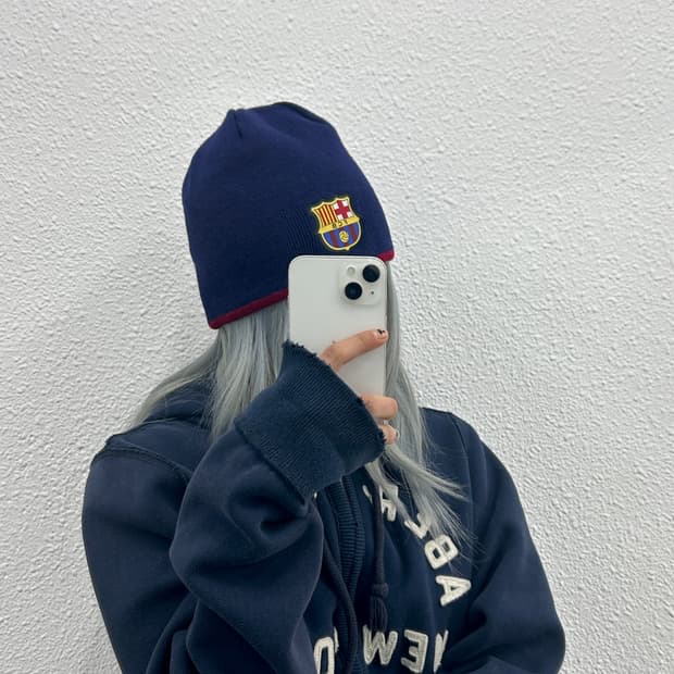 바르셀로나 리버시블 네이비 비니