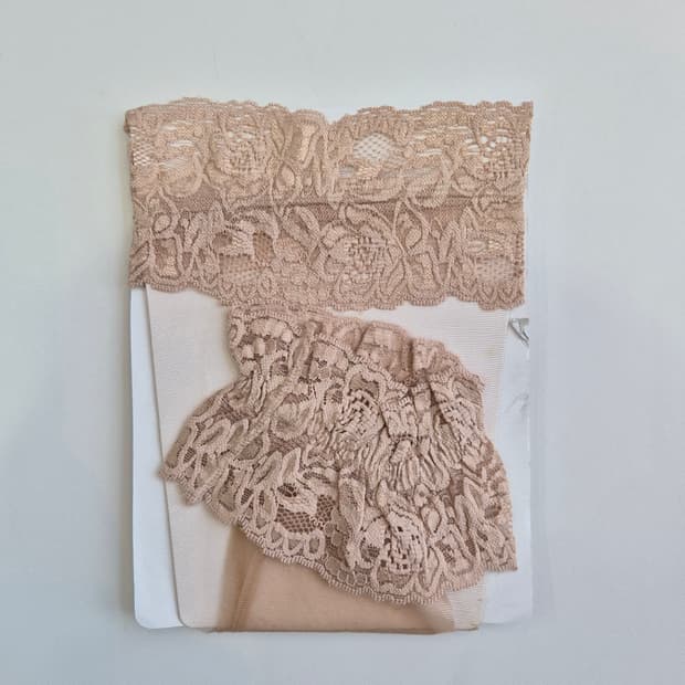 일본제 레이스 밴드 베이지 오버니삭스 스타킹