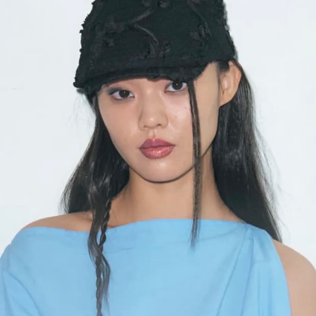 포에지담 헌팅캡 베레모 CORSAGE FLAT CAP IN BLACK