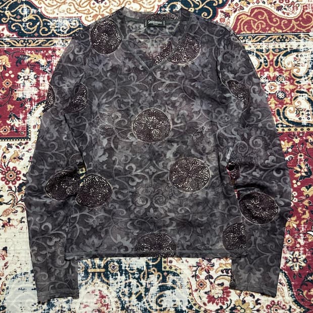 시스루 오리엔탈 브이넥 롱슬리브