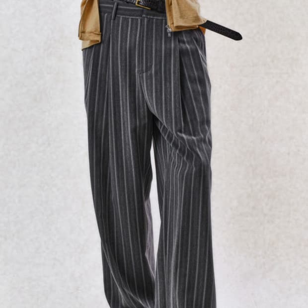 베른 DOUBLE PLEATS STRIPE TROUSERS (GRAY)