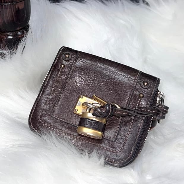 끌로에 패딩턴 지갑