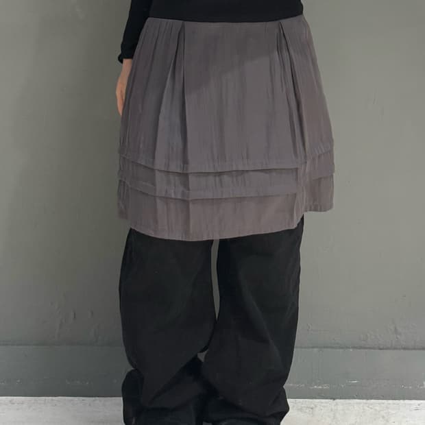 banding detail line point skirt