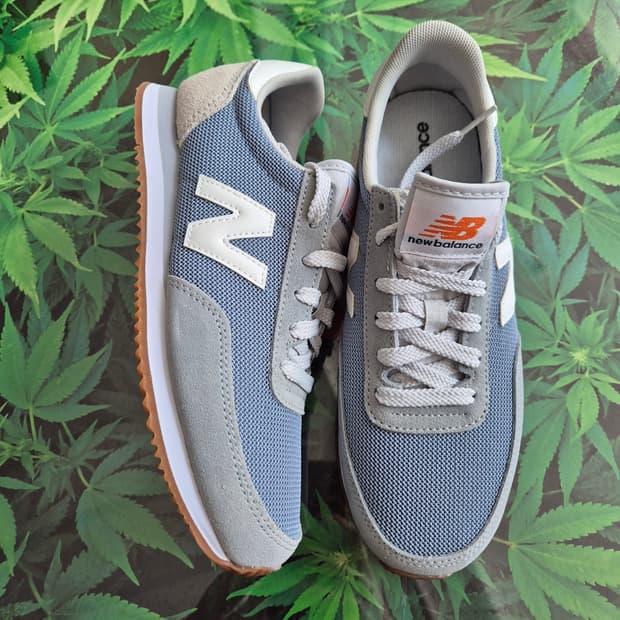 (세일)(새상품)뉴발란스 720 블루 그레이 스니커즈 UL720