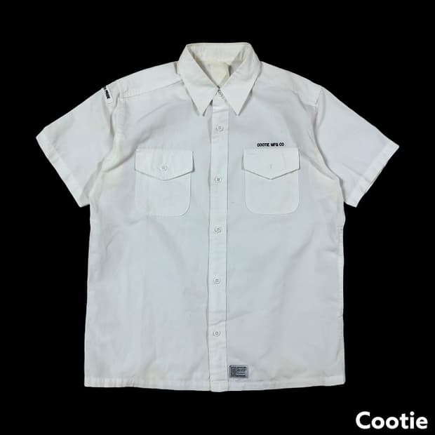 [L] COOTIE 쿠티에 투포켓 흰색 반팔 셔츠