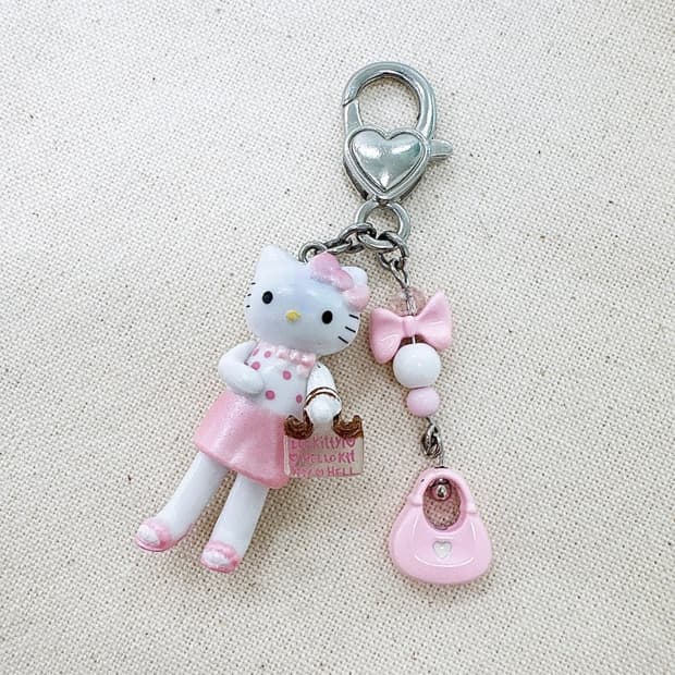 (핸드메이드) 롱다리 헬로 키티아가씨 미니키링