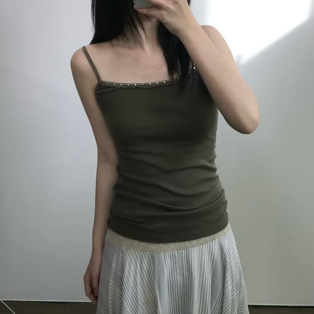 빈티지 카키 비즈 나시