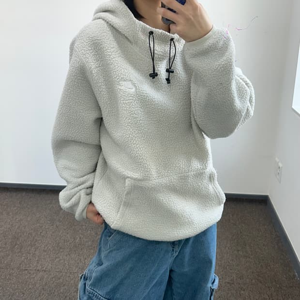 Nike 나이키 백 빅스우시 아이보리 후리스