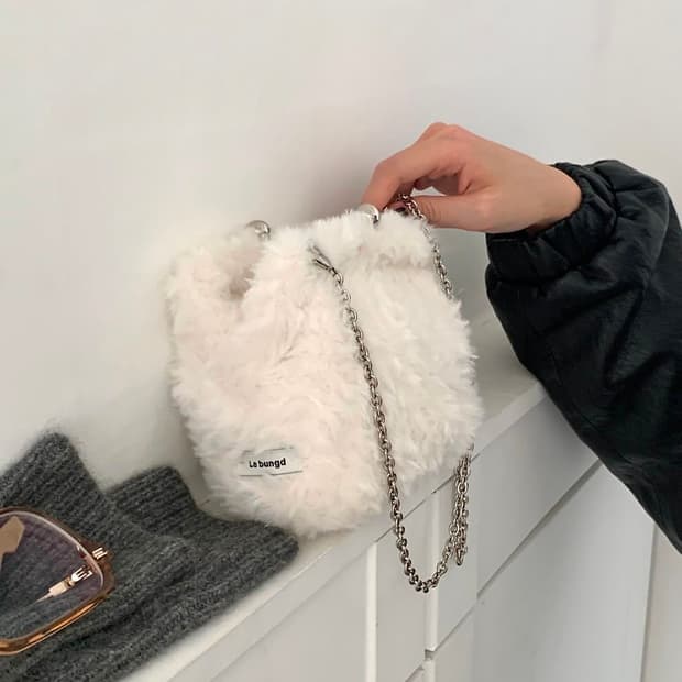 르벙드 머플백 아이보리